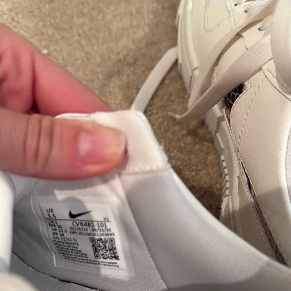 Nike Air Force 1 Pixel SE Sail Snake W
